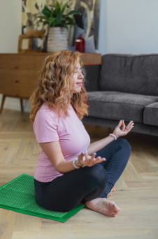 Массажер медицинский Аппликатор Кузнецова металло-магнитный на мягкой подложке 30х44 см, зеленый